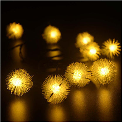 Solarlichterkette Outdoor 5m mit warmen LED-Lichtern wickelt sich um Pergola
