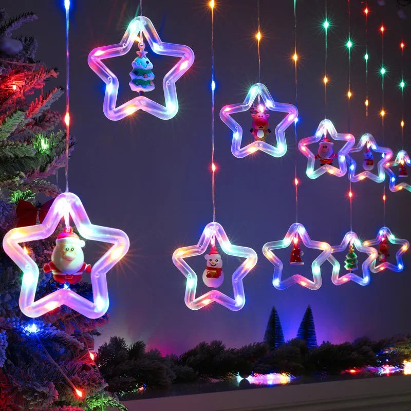 Bunte Stern-Rahmen mit Weihnachtsmann und Schneemann über der Kommode