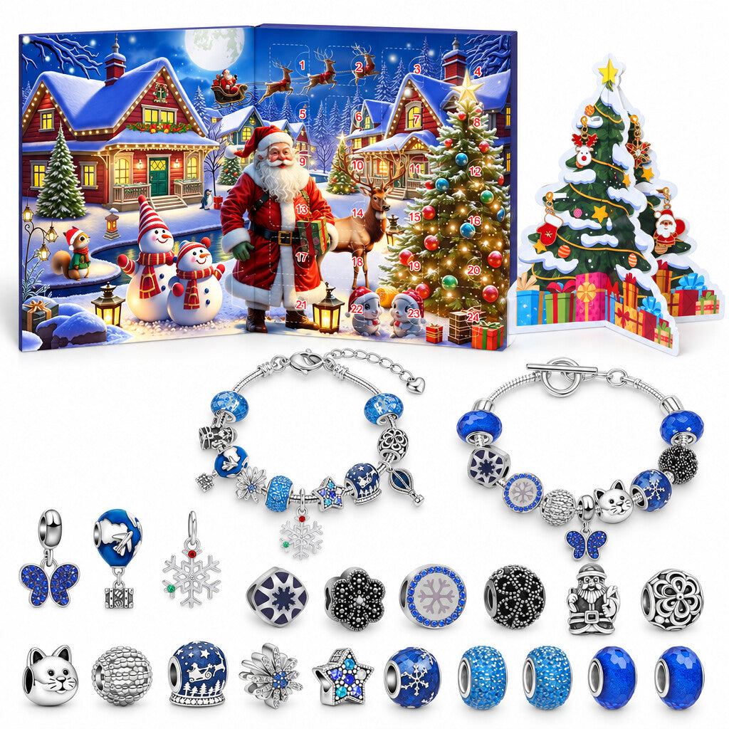Bettelarmband Adventskalender Box Winterdorf mit Weihnachtsmann und aufstellbarem Tannenbaum, davor zwei Armbänder mit blauen Charms