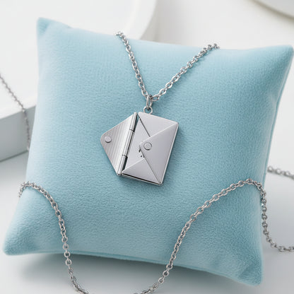 Liebesbrief Halskette mit Umschlag-Anhänger in Roségold, einzigartiges Geschenk für jeden Anlass, briefumschlag halskette geschenk.