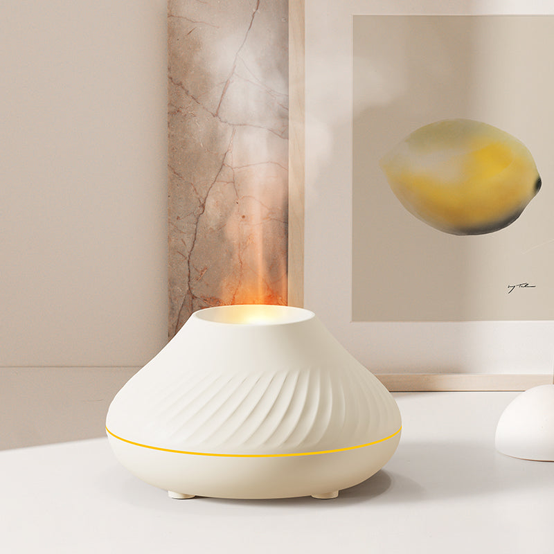 Nahaufnahme des 3D Flammen Aroma Diffuser, der lebendige Farben und eine entspannende Atmosphäre bietet.